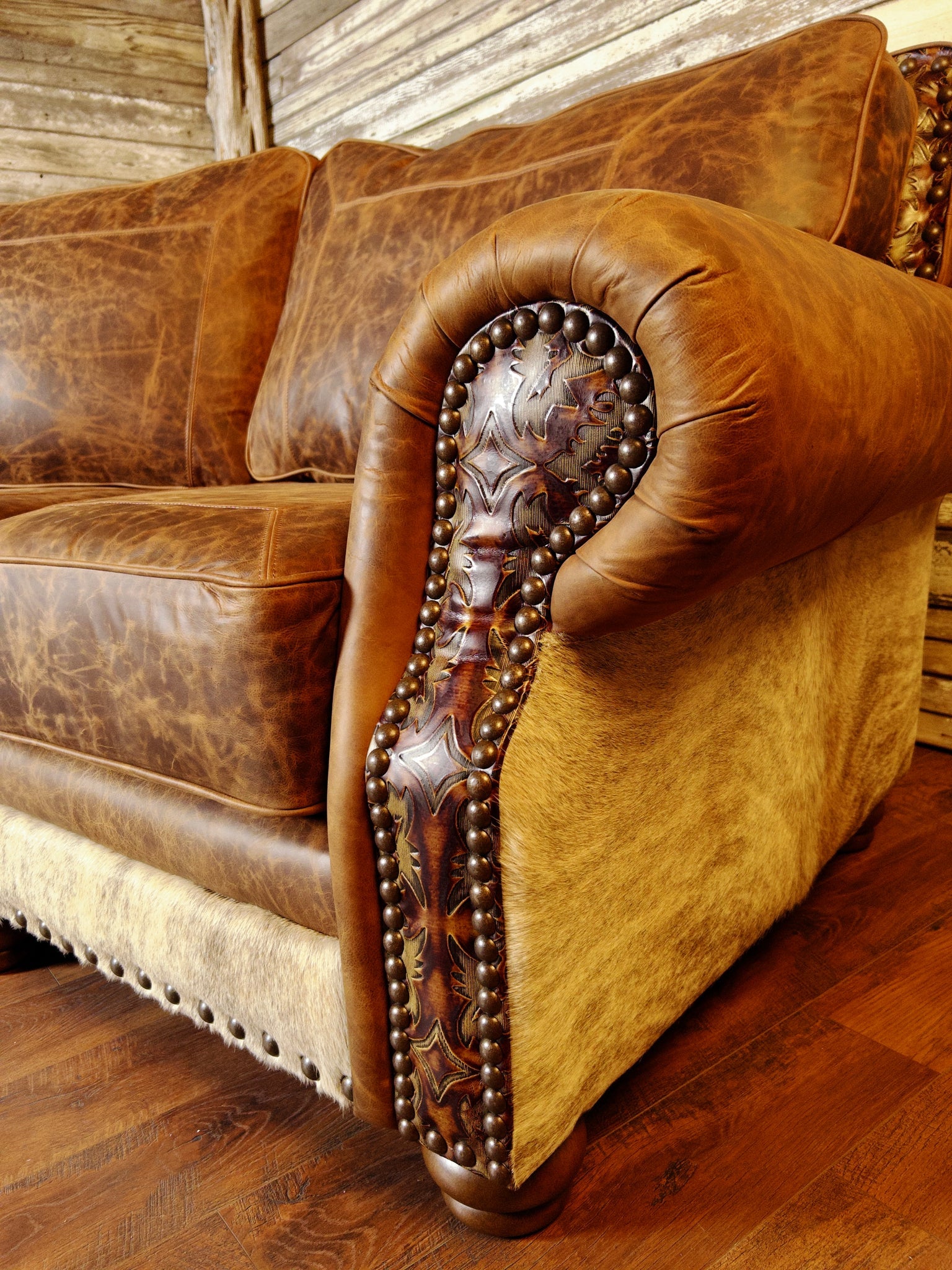 Ranch Curved 4 seat Conversation Sofa Leather Hair on Hide