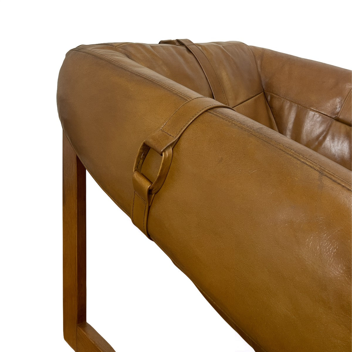 Bruce Armchair in Brown Leather Upholstery