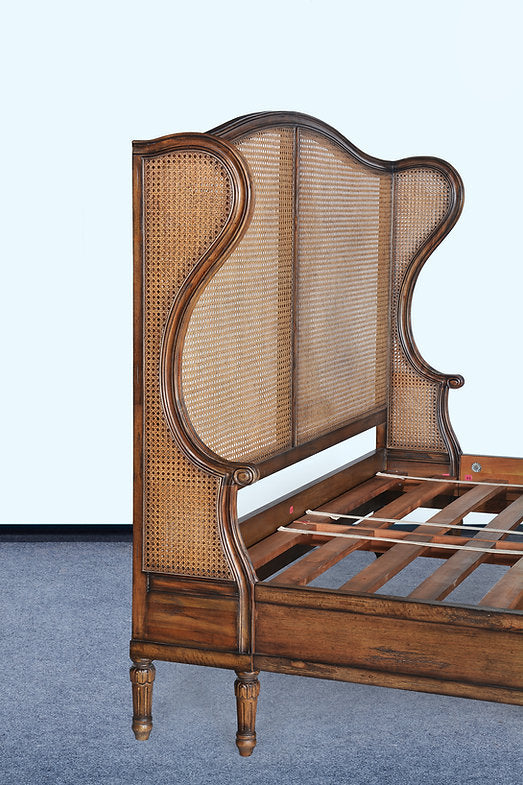 King Winged Woven Cane Headboard Footboard Bed Rustic Pecan