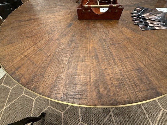 Midias Dining Table