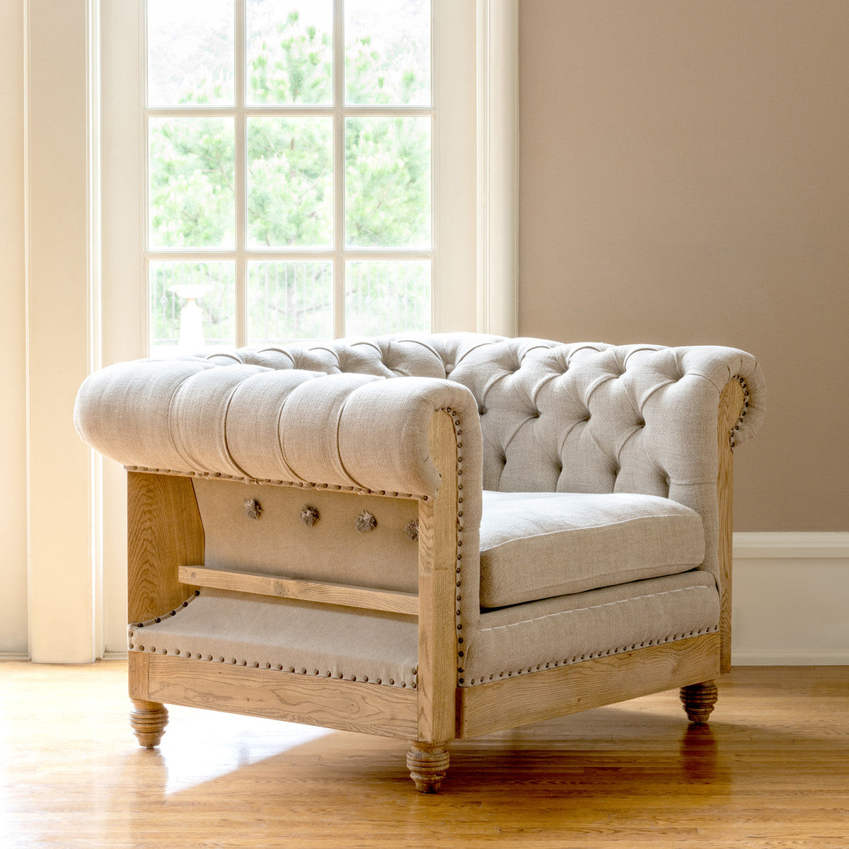 Hillcrest Tufted Chair Light Washed Linen